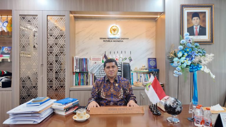 Hasby Yusuf Dorong FIB Unkhair Jadi Penggerak Kebudayaan Maluku Utara